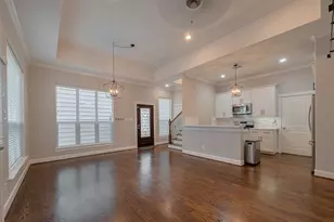 854 W 20th St, Houston, TX 77008 - Photo 7