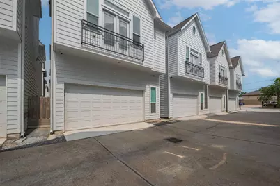 854 W 20th Street, Houston, TX 77008 - Photo 3