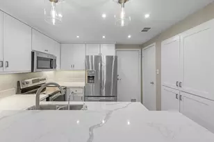 1829 Augusta Dr, Houston, TX 77057 - Photo 5