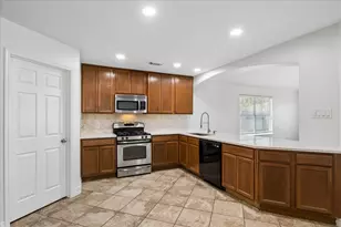 8310 Hardy Elm St, Spring, TX 77379 - Photo 3