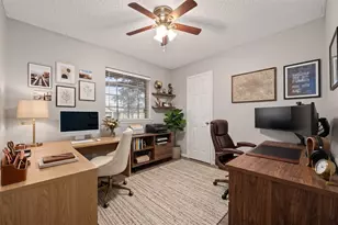 5735 Hoover St, Houston, TX 77092 - Photo 11