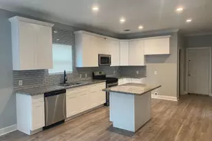 7033 Ave E, Houston, TX 77011 - Photo 3