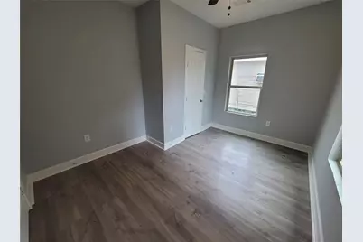 7033 Avenue E, Houston, TX 77011 - Photo 9