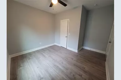 7033 Avenue E, Houston, TX 77011 - Photo 9