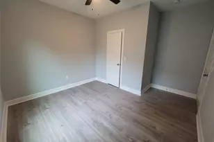 7033 Ave E, Houston, TX 77011 - Photo 9