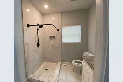 7033 Avenue E, Houston, TX 77011 - Photo 19