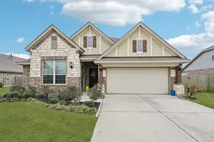 15014 Lake Shore Ave, Mont Belvieu, TX 77523 - Photo 3