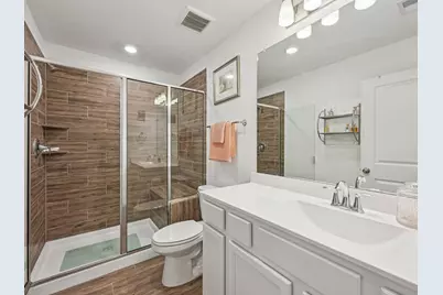 15014 Lake Shore Avenue, Mont Belvieu, TX 77523 - Photo 11