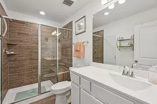 15014 Lake Shore Ave, Mont Belvieu, TX 77523 - Photo 11