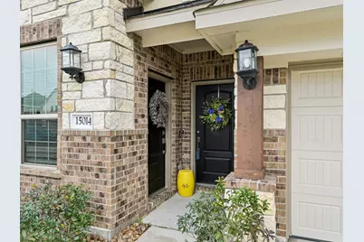 15014 Lake Shore Avenue, Mont Belvieu, TX 77523 - Photo 5