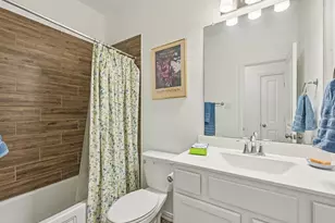 15014 Lake Shore Ave, Mont Belvieu, TX 77523 - Photo 31