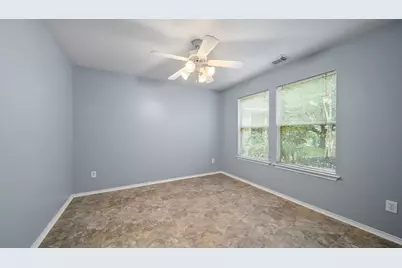 134 S Vesper Bend Circle, Spring, TX 77382 - Photo 5