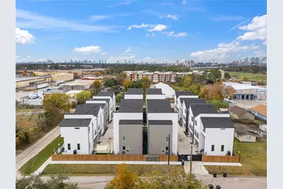 2955 Delafield Street, Houston, TX 77023 - Photo 37
