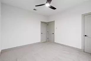 2955 Delafield St, Houston, TX 77023 - Photo 29