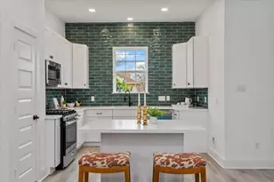 5604 Mulvey St, Houston, TX 77020 - Photo 9