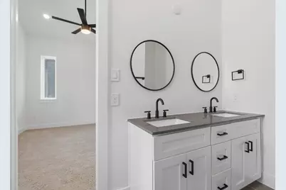 213 Foxshire Lane, Houston, TX 77047 - Photo 15