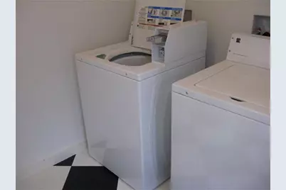 2520 Hopkins #I, Houston, TX 77006 - Photo 9