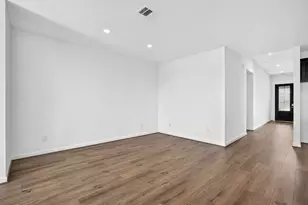 9630 Akashi Run Dr, Cypress, TX 77433 - Photo 5