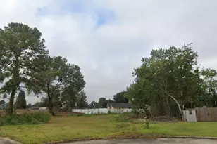 4100 Timber Leaf Ct, Port Arthur, TX 77642 - Photo 1