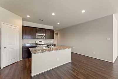 1827 Brady Shores Drive, Richmond, TX 77469 - Photo 9