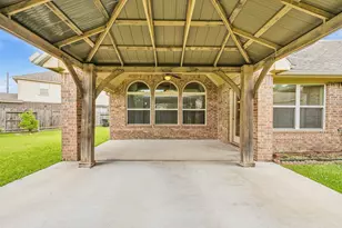 2411 Linden Bluff Ct, Sugar Land, TX 77479 - Photo 47