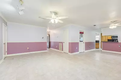 429 E Kiber Street, Angleton, TX 77515 - Photo 11