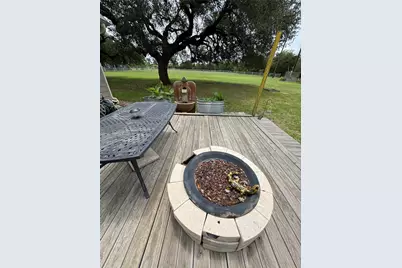 965 US Hwy 90, Flatonia, TX 78941 - Photo 11