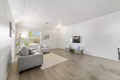 12943 Palm Leaf Court, Houston, TX 77044 - Photo 5