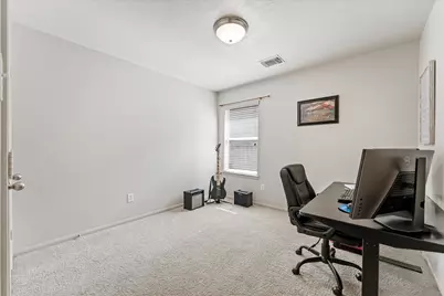 12943 Palm Leaf Court, Houston, TX 77044 - Photo 13