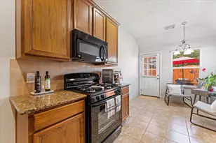 12943 Palm Leaf Ct, Houston, TX 77044 - Photo 7