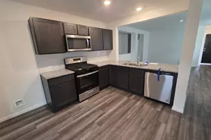 3027 Elassona Ln, Fresno, TX 77459 - Photo 5