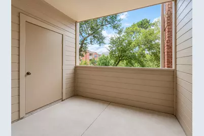 2100 Welch Street #C202, Houston, TX 77019 - Photo 13