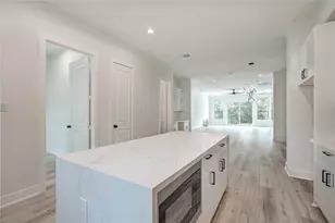 4528 Creekmont Dr, Houston, TX 77091 - Photo 5