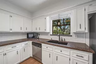 12803 Chriswood Dr, Cypress, TX 77429 - Photo 9