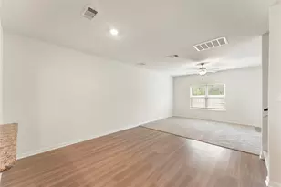 9702 Opal Gates Dr, Rosharon, TX 77583 - Photo 11