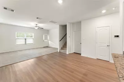 9702 Opal Gates Drive, Rosharon, TX 77583 - Photo 13