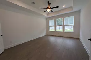18071 Brennie Bird Ln, Conroe, TX 77302 - Photo 7