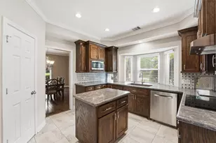 2023 Forest Garden Dr, Kingwood, TX 77345 - Photo 15