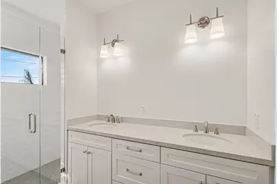 1216 Wycliffe Drive, Houston, TX 77043 - Photo 15
