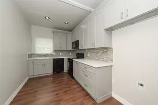 9305 Kentshire Dr, Houston, TX 77078 - Photo 17