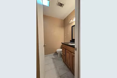 7913 Grove Ridge Drive, Houston, TX 77061 - Photo 23
