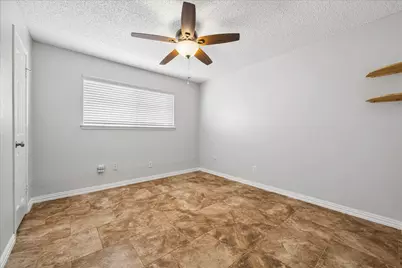 810 Halewood Drive, Houston, TX 77062 - Photo 23