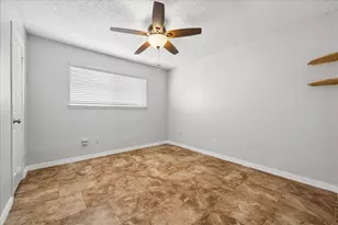 810 Halewood Dr, Houston, TX 77062 - Photo 23