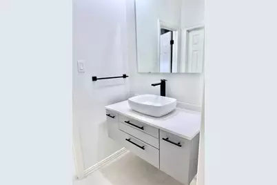 23 E Shady Lane #A, Houston, TX 77063 - Photo 31