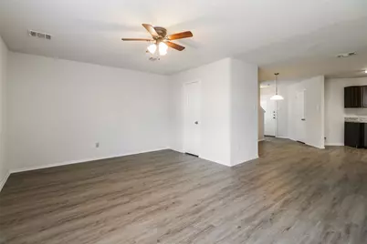436 Upper Creek Drive, Willis, TX 77378 - Photo 5