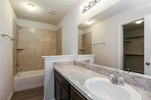 436 Upper Creek Dr, Willis, TX 77378 - Photo 7