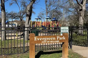 4301 Vivian St, Bellaire, TX 77401 - Photo 37