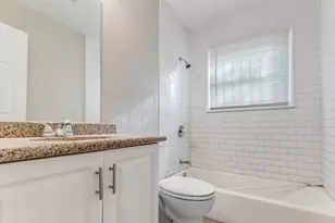 9310 Forest View St, Houston, TX 77078 - Photo 9