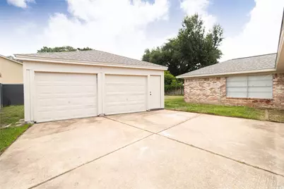 16310 Forest Way Drive, Houston, TX 77090 - Photo 29