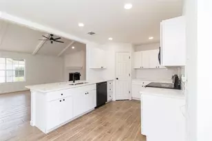 16310 Forest Way Dr, Houston, TX 77090 - Photo 9